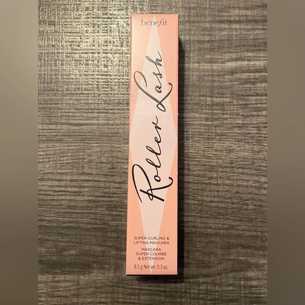 NEW -💕HP💕Benefit Roller Lash Curling Mascara Super-curling & lifting mascara.